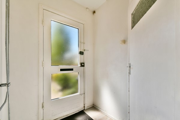 Photo - Under offer: Paul Scholtenstraat 96, 1063 NH Amsterdam